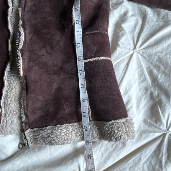 VINTAGE Fox Brown Shearling and Suede Jacket with backprint - Picture 6 of 6